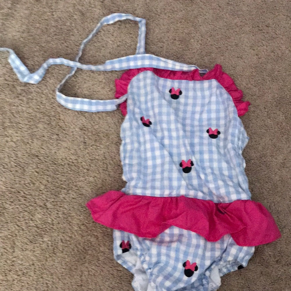 Minnie Mouse suit
